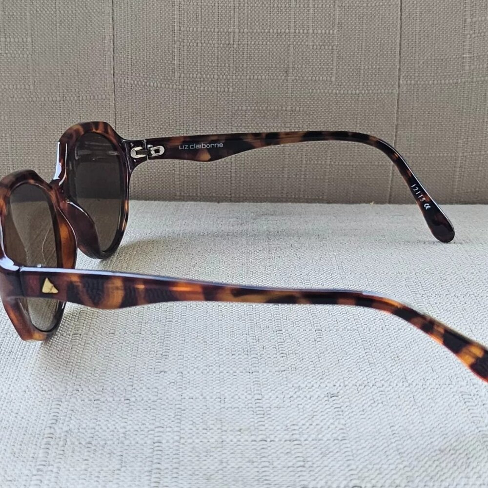 Liz Claiborne Women Sunglasses 12115 Brown Tortoise Eye Wear Shades - Picture 7 of 12
